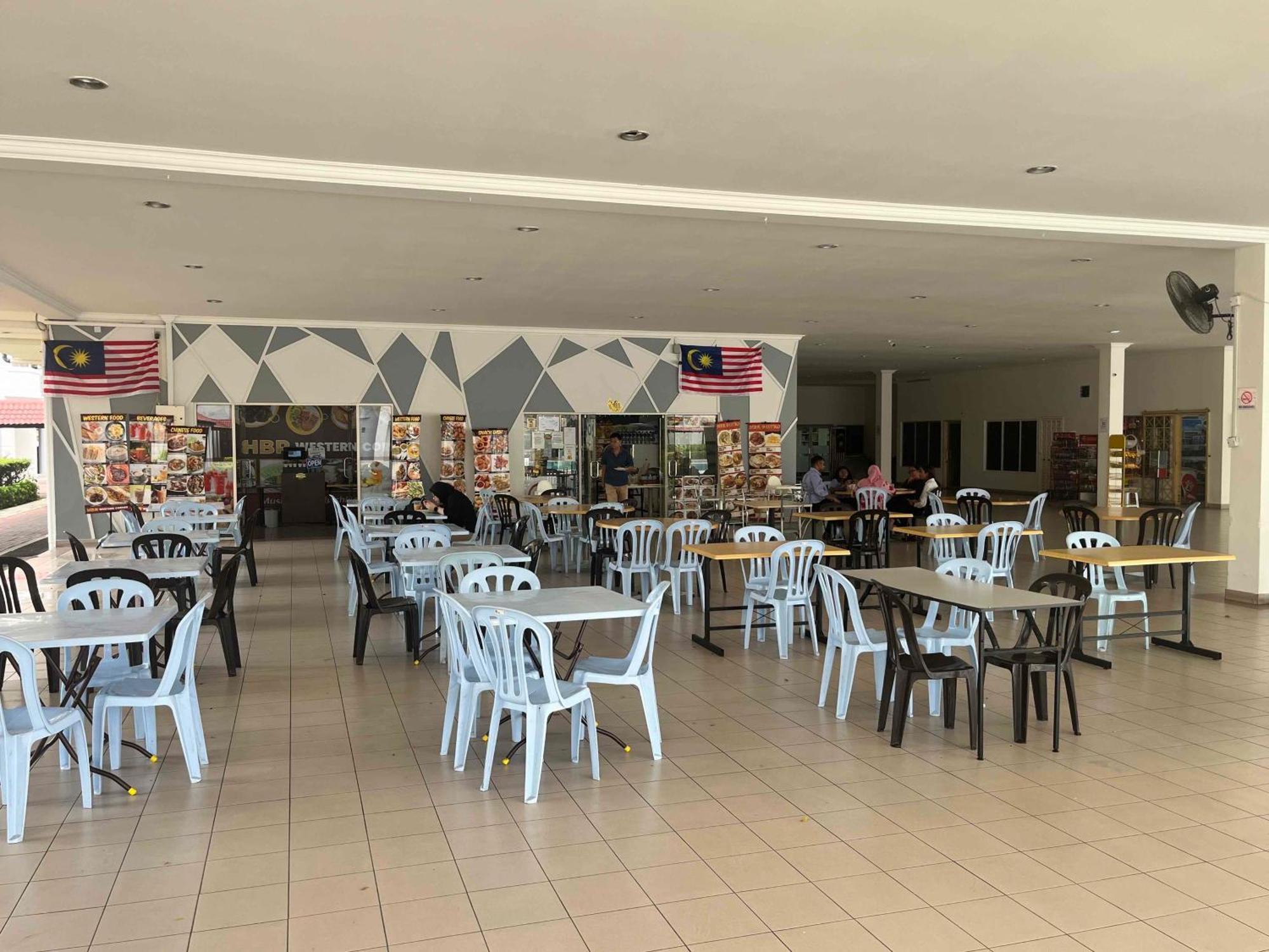 Cozy Kelana Jaya Semi-D Apt Near Mall, College & Hospital ペタリンジャヤ エクステリア 写真