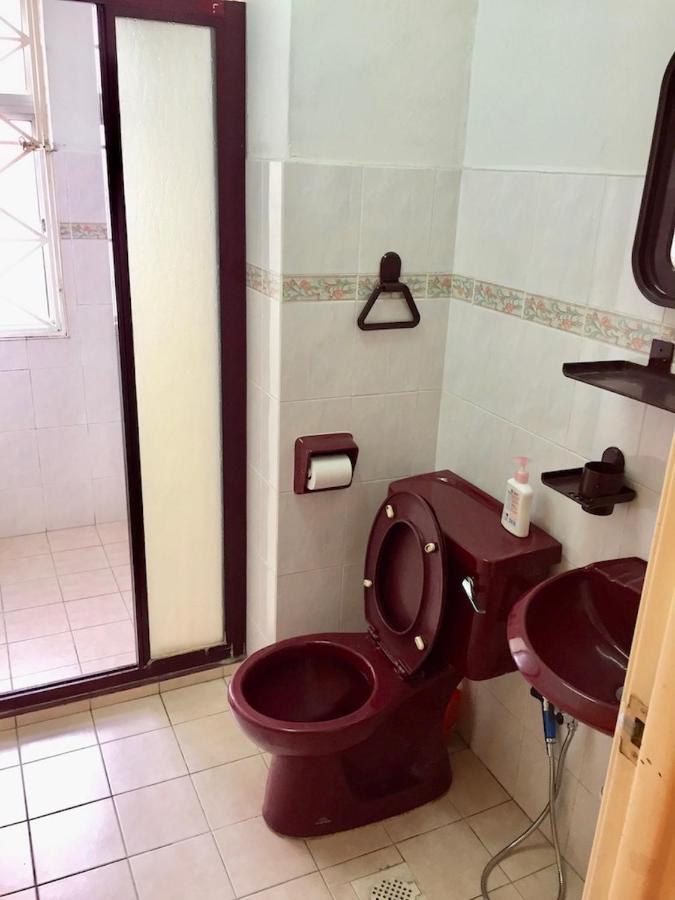 Cozy Kelana Jaya Semi-D Apt Near Mall, College & Hospital ペタリンジャヤ エクステリア 写真